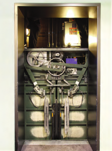 Türantriebe für Aufzüge von Aufzugtechnik Burghartz
